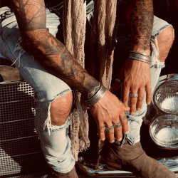manos_schmuck_1 manos_schmuck_1
