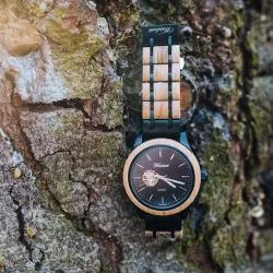 Waidzeit-Holzuhren-Automatikuhr-Whisky-Bourbon-Manneruhr-Automatik-Geschenk-Whiskyfan-nachhaltig-recycling_1024x1024 Waidzeit-Holzuhren-Automatikuhr-Whisky-Bourbon-Manneruhr-Automatik-Geschenk-Whiskyfan-nachhaltig-recycling_1024x1024